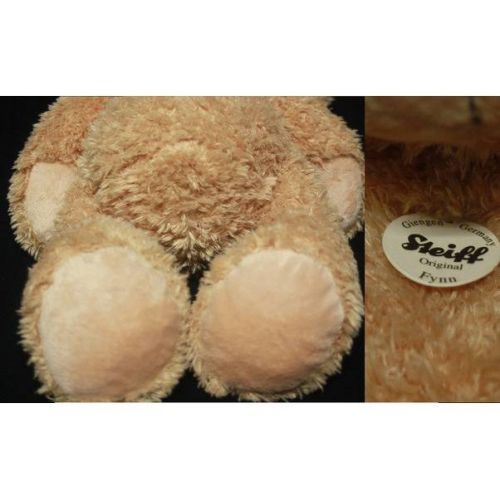 Steiff テディベア