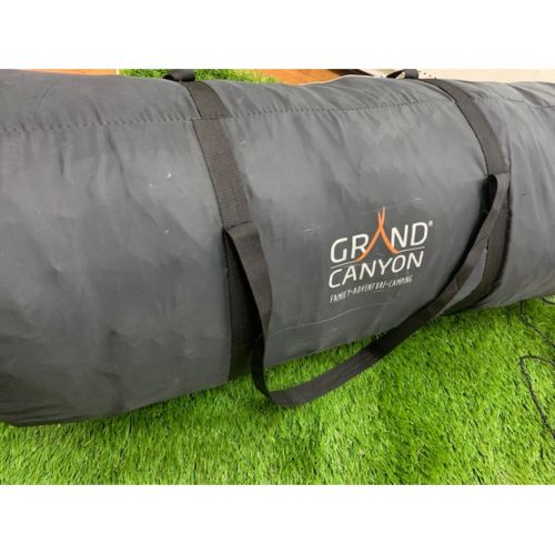 GRAND CANYON (グランドキャニオン) ワンポールテントGRANDCANYON INDIANA400 INDIANA400 非常に広々しており、最大で8名まで使えるワンポールテントです
