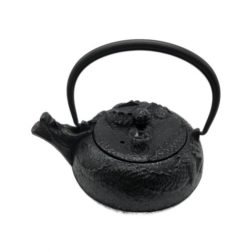 南部鉄器 (ナンブテッキ) 鉄瓶