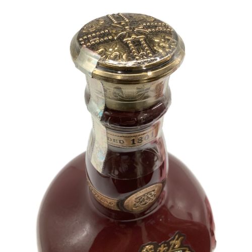 ROYAL SALUTE　/ ロイヤルサルート ウィスキー 700ml 21年 陶器ボトル 赤 未開封