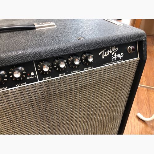 FENDER (フェンダー) ギターアンプ ※スイッチパーツ欠品 ガリ有 Twin Amp