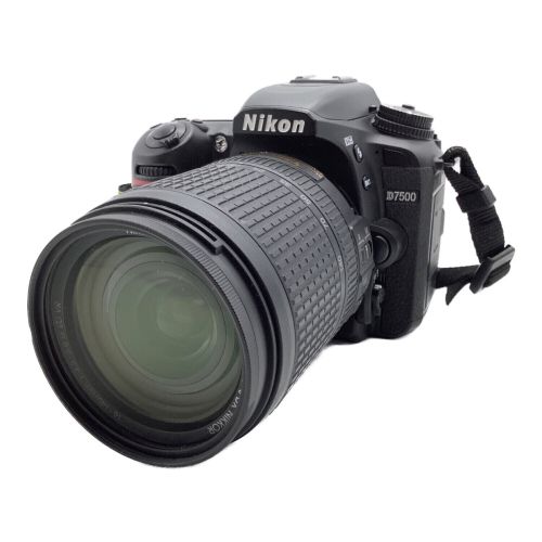 Nikon (ニコン) デジタル一眼レフカメラ D7500 2100万画素 APS-C 23.5mm×15.7mm CMOS 2017990