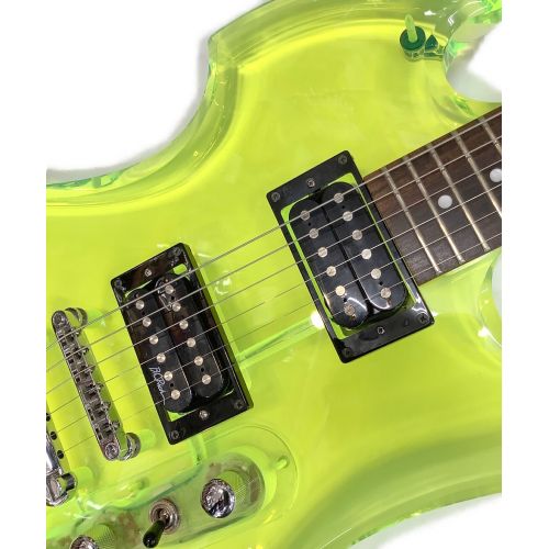 B.C. Rich (ＢＣリッチ) アクリルエレキギター Mockingbird 海外限定