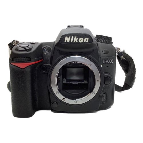 Nikon (ニコン) デジタル一眼レフカメラ 動作確認済 D7000 ボディ 1690 ...