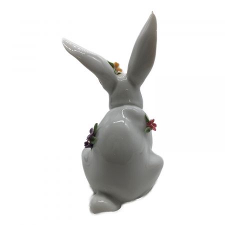 LLADRO (リヤドロ) フィギュリン 【花飾りの白ウサギ】