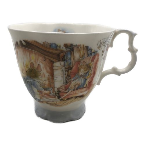 ROYAL DOULTON (ロイヤルドルトン) カップ WINNTER ブランベリーヘッジ