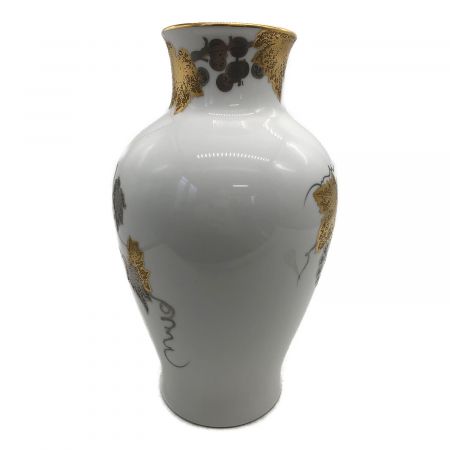 大倉陶園 (オオクラトウエン) 花瓶 金葡萄