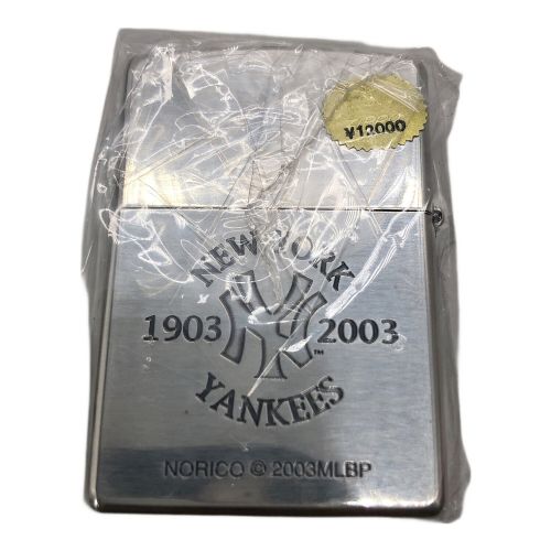 ZIPPO&ピンズセット ニューヨークヤンキース100周年記念限定品/箱付 シリアルNo.0062 未使用品