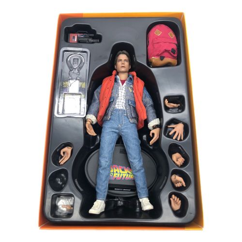 Hot toys ホットトイズ　BACK TO THE FUTURE (バックトゥザフューチャー) MARTY MCFLY 1/6TH SCALE COLLECTIBLE FIGURE