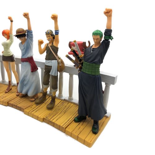 BANPRESTO (バンプレスト) ONE PIECE ドラマティックショーケース 仲間の印 6体セット