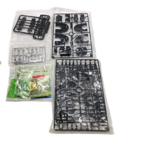 BANDAI (バンダイ) ガンプラ 箱キズ・ヨゴレ・変形有 1/60 ジオン公国軍指揮官用モビルスーツ MS-06S「ザクⅡ」 PG