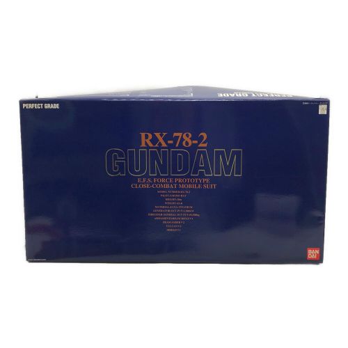 BANDAI (バンダイ) ガンプラ 箱ヨゴレ・へこみ有 PG 1/60 地球連邦白兵戦用モビルスーツ RX-78-2「ガンダム2号機」