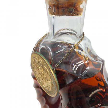レミーマルタン (REMY MARTIN) コニャック 沈殿物有 700ml 箱・替栓