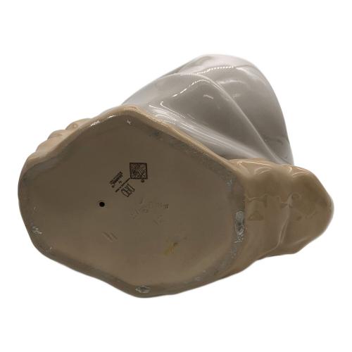 NAO (ナオ) フィギュリン 「少女と鳩」