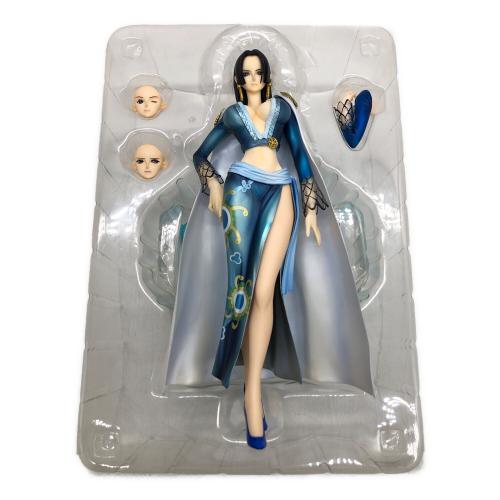 ONE PIECE (ワンピース) Mega　House 開封品 ボア・ハンコック Ver.BLUE POP EX