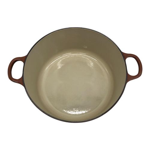 LE CREUSET (ルクルーゼ) 両手鍋 SIZE 24 ブラウン 蓋裏にややサビ有