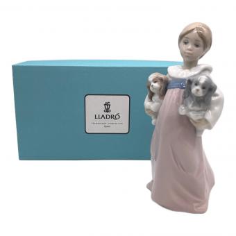LLADRO (リヤドロ) フィギュリン 「私のパピィたち」