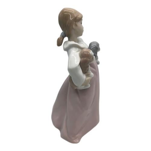 LLADRO (リヤドロ) フィギュリン 「私のパピィたち」