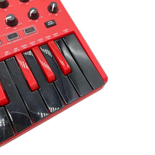 AKAI (アカイ) MIDIキーボード MPK mini MK2 RED