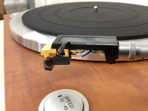 DENON (デノン) レコードプレイヤー DP-500M フタ部分ヒンジ無し/動作確認済み