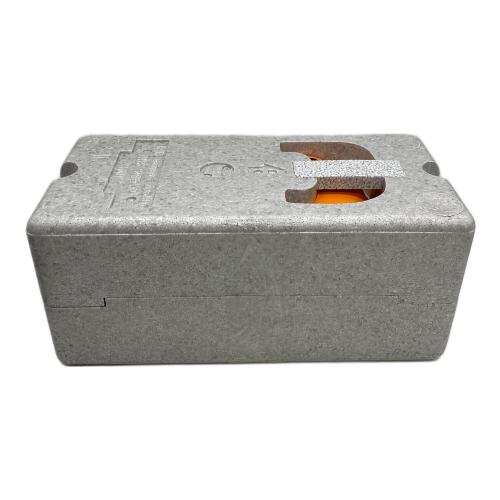 AUTOart（オートアート）ミニカー 1/18 グンペルト アポロ S（メタリック・オレンジ）