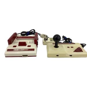 ※ジャンク品 Nintendo (ニンテンドー) ファミリーコンピュータ ジョイスティック・RFスイッチ付属