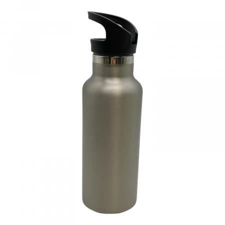 PRADA (プラダ) 水筒 500ml｜トレファクONLINE