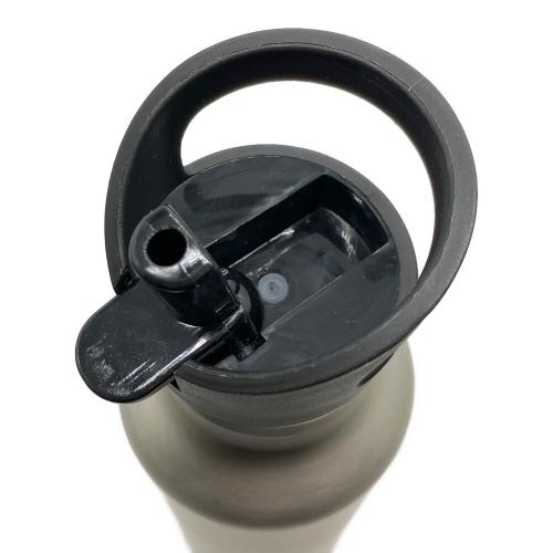 PRADA (プラダ) 水筒 500ml