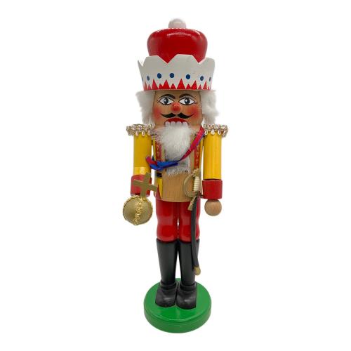 volkskunst くるみ割り人形