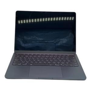 Apple (アップル) MacBook Air A2681 13.6インチ