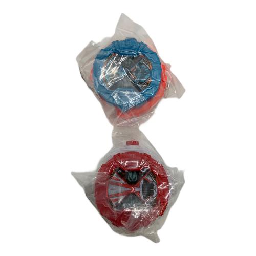 BANDAI　バンダイ　DXガッチャード＆ギーツ＆リバイスライドウォッチ 仮面ライダー