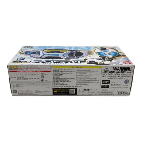BANDAI バンダイ　PREMIUM DX ゼインドライバー 仮面ライダー　