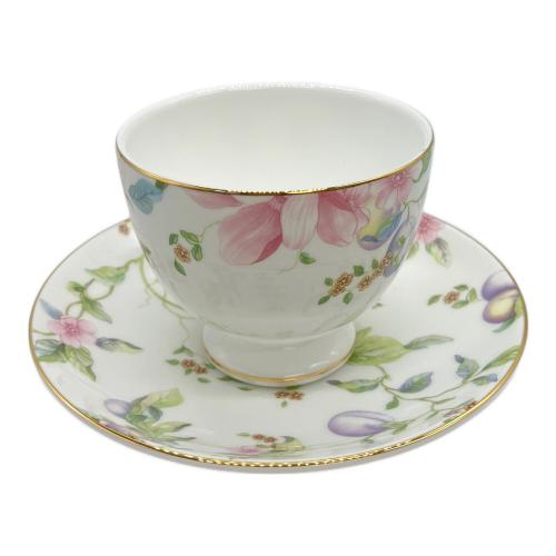 Wedgwood (ウェッジウッド) カップ&ソーサー スウィートプラム
