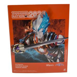BANDAI バンダイ　S.H.Figuarts ウルトラマンブレーザー ファードランアーマー フィギュア