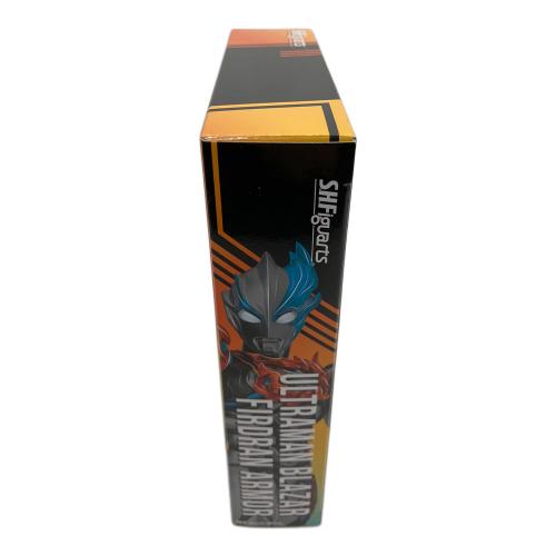 BANDAI バンダイ　S.H.Figuarts ウルトラマンブレーザー ファードランアーマー フィギュア