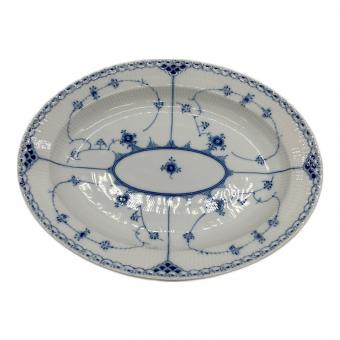 ROYAL COPENHAGEN (ロイヤル・コペンハーゲン) オーバルプレート ブルーフルーテッド・ハーフレース