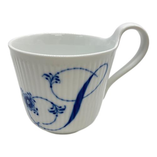 ROYAL COPENHAGEN (ロイヤル・コペンハーゲン) アルファベットマグカップ ブルーフルーテッド・プレイン