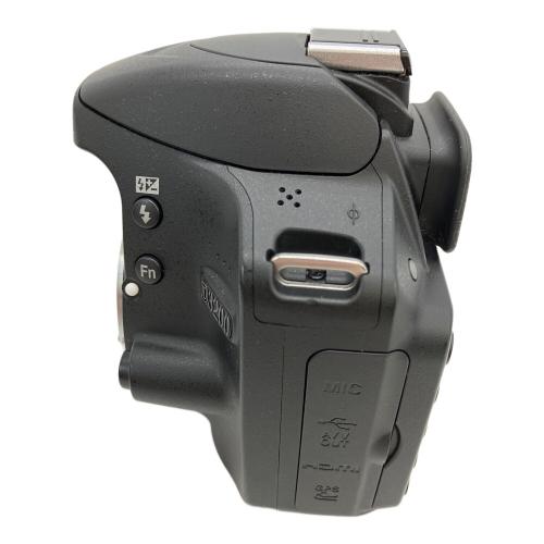 Nikon (ニコン) デジタル一眼レフカメラ D3200