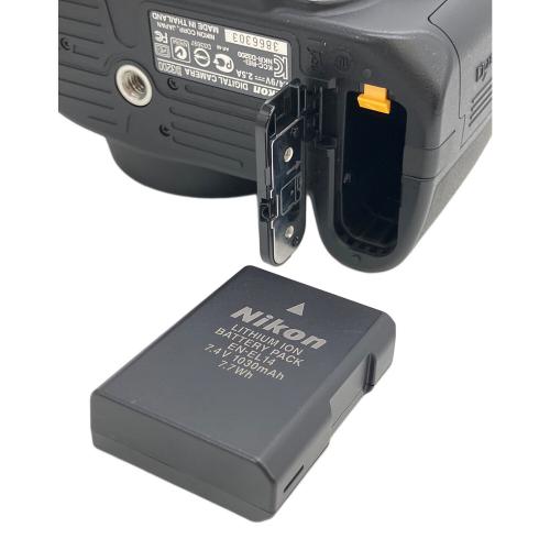 Nikon (ニコン) デジタル一眼レフカメラ D3200