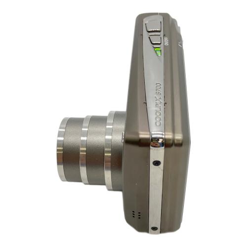 Nikon (ニコン) コンパクトデジタルカメラ S700