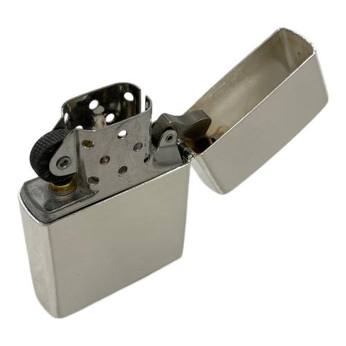 ZIPPO (ジッポ) オイルライター 1999年製 LUCKY STRIKE