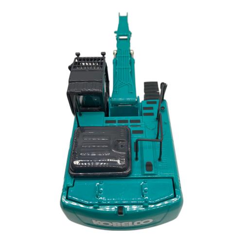 KOBELCO (コベルコ) SK400D プラモデル 1/43