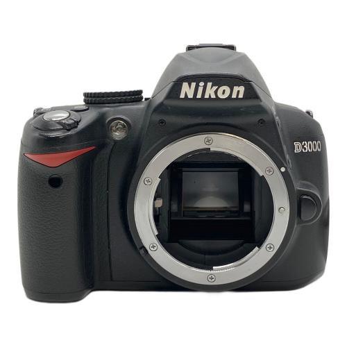 Nikon (ニコン) デジタル一眼レフカメラ D3000