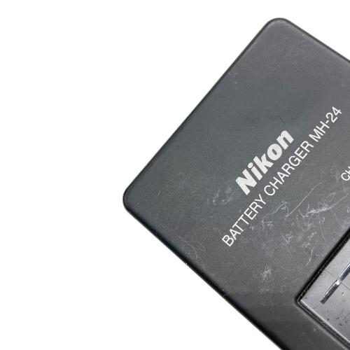 Nikon (ニコン) 一眼レフカメラ　ダブルレンズズームキット D5300