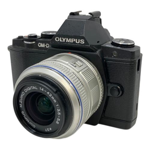 OLYMPUS (オリンパス) ミラーレス一眼カメラ OM-D E-M5