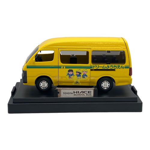 EPOCH (エポック) トヨタハイエース 幼稚園バス モデルカー　1/43