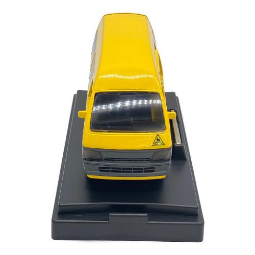 EPOCH (エポック) トヨタハイエース 幼稚園バス モデルカー　1/43