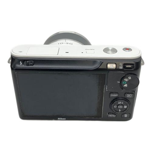 Nikon (ニコン) ミラーレス一眼カメラ J1