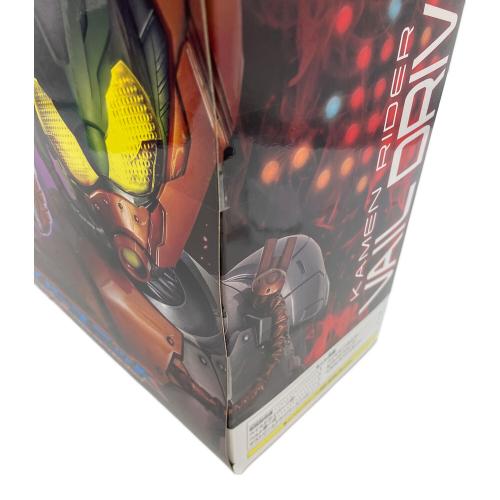 BANDAI バンダイ　仮面ライダーリバイス (カメンライダーリバイス) DXベイルドライバー&デストリームドライバーユニット .