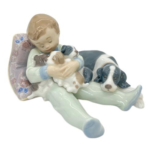 LLADRO (リヤドロ) フィギュリン みんなおねんね